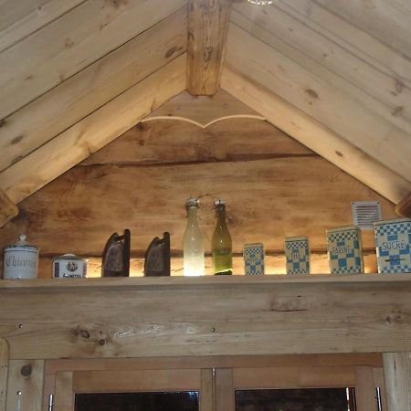 Le Grenier Bed & Breakfast Saint-Paul-en-Chablais Екстериор снимка