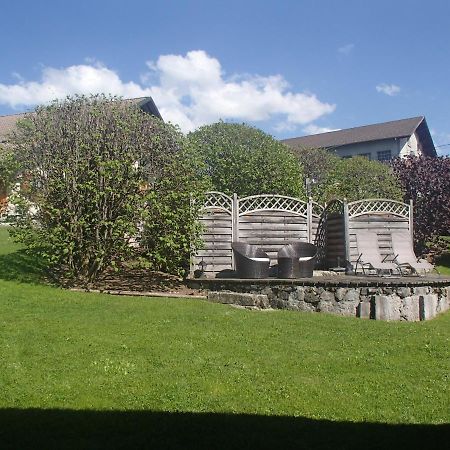 Le Grenier Bed & Breakfast Saint-Paul-en-Chablais Екстериор снимка