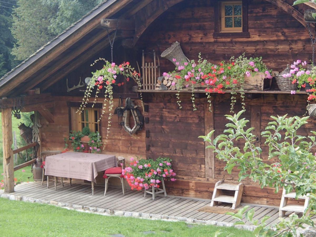 Le Grenier Bed & Breakfast Saint-Paul-en-Chablais Екстериор снимка
