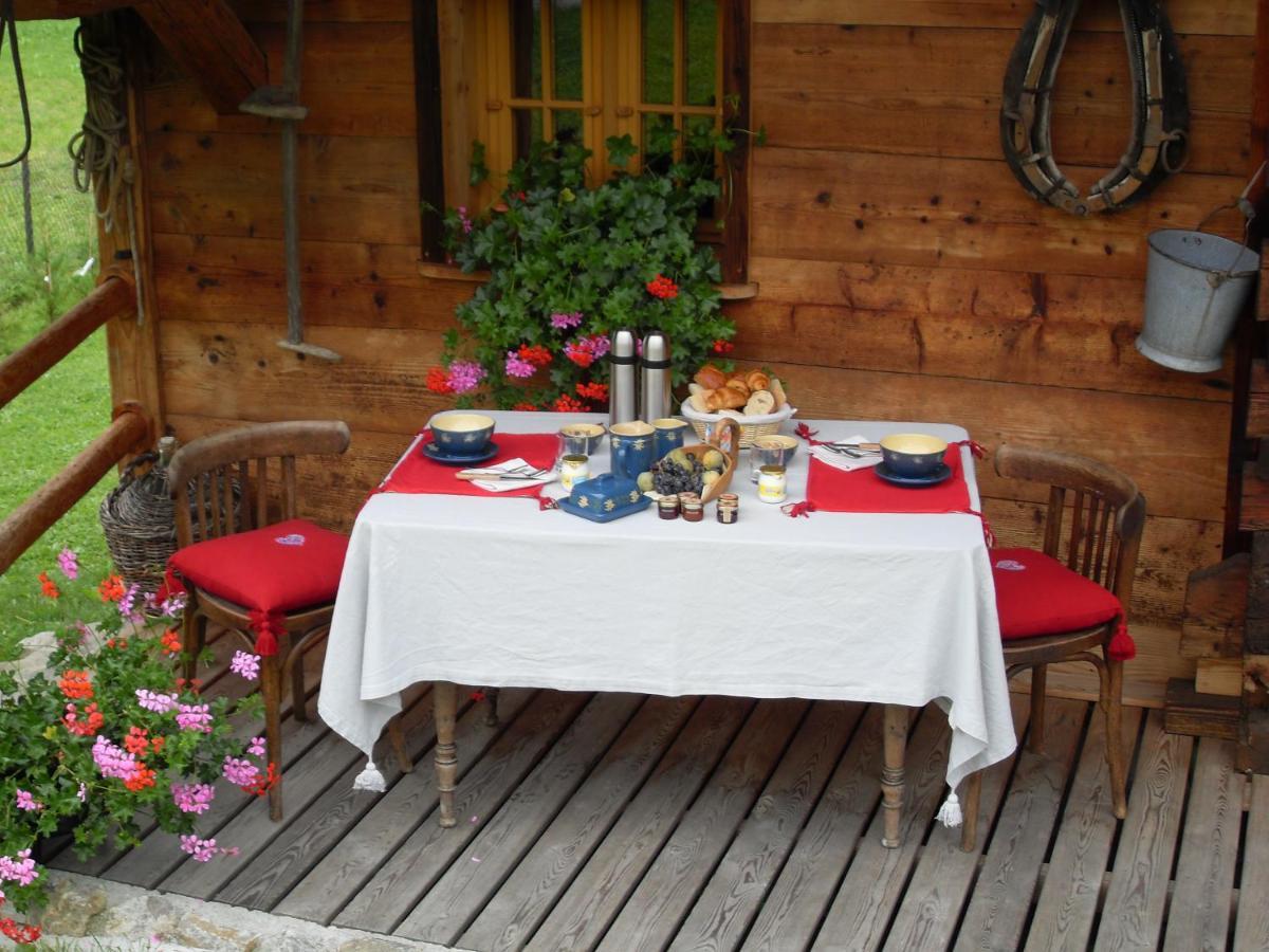 Le Grenier Bed & Breakfast Saint-Paul-en-Chablais Екстериор снимка
